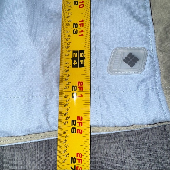 Columbia Windbreaker Jacket Women’s Small Blue Tan Rain Hood Adjustable - Picture 13 of 14